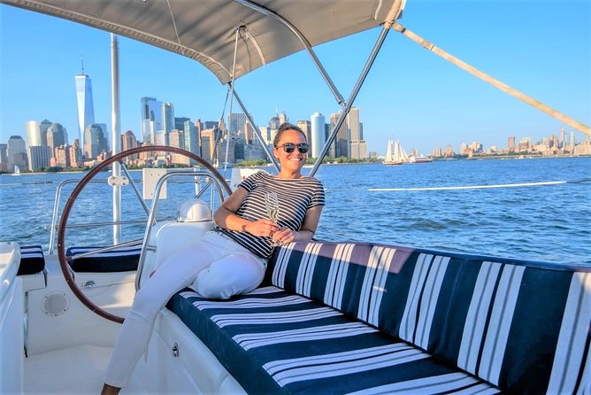 Private Luxury Sailing Tour New York City - Landmarks and Attractions