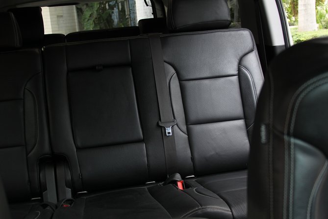 Private Luxury SUV Airport Transfer (Round-Trip) - Luggage Restrictions and Accessibility