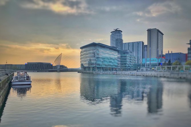 Private Manchester Arrival Transfer:Manchester Airport to Hotel / Accommodation - Overview of Service