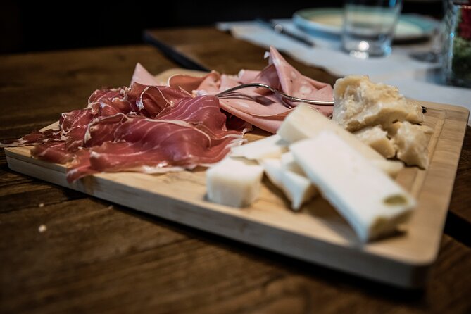 Private Parmigiano Balsamic Parma Ham and Wine Tasting Tour - Meeting and Pickup Information