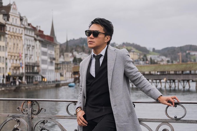 Private Photo Session With a Local Photographer in Annecy - Date and Travelers