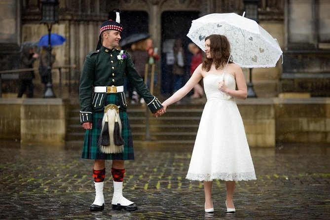 Private Photo Session With a Local Photographer in Stirling - Cancellation Policy