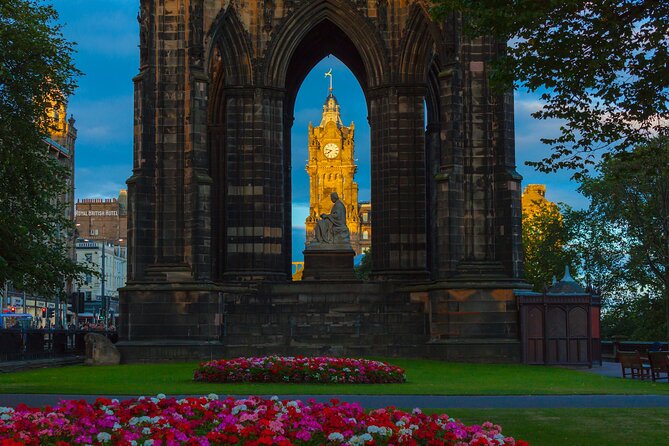 Private Photography & History Tour of Edinburgh With a Local - Coffee And/Or Tea During the Tour