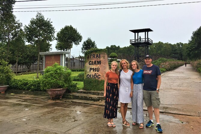 Private Phu Quoc Southside Private Tour - Selecting Date and Travelers