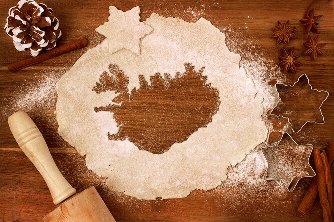 Private Reykjavik Christmas Walking Tour - Inclusions