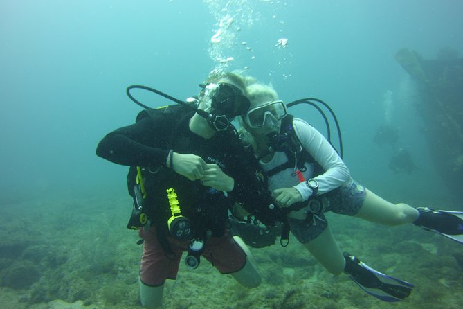 Private SCUBA Dive the Reefs of Key Largo for up to 8 Certified Divers - Inclusions