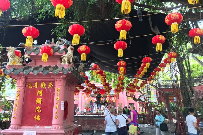 Private Sightseeing Ho Chi Minh City Historical Half-Day Tours by Motorcycle - Experienced Tour Guides
