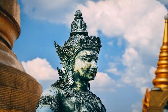 Private Temple of Bangkok & Shopping From Laem Chabang - Must-Visit Shopping Destinations in Laem Chabang