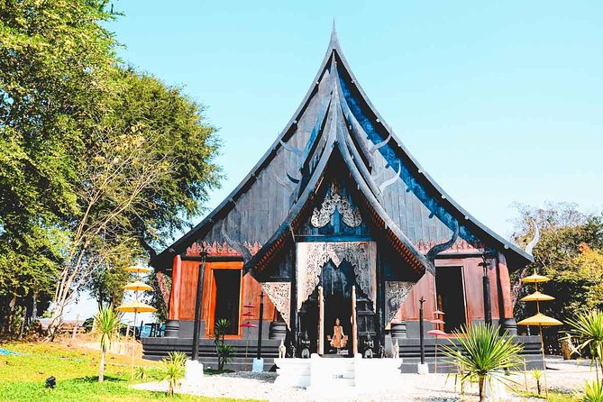 Private Tour: Incredible Temples of Chiang Rai - Traveler Feedback