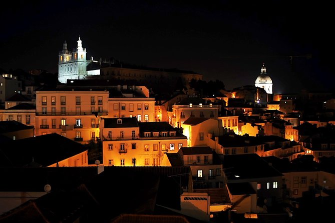 Private Tour: Lisbon Sunset Walking Tour With Fado Show and Dinner - Explore the Mouraria District