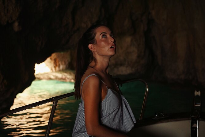Private Tour of Capri by Boat at Sunset With Aperitif - Tour Highlights