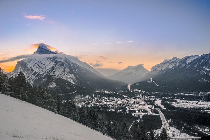 Private Tour of Lake Louise and the Icefield Parkway for up to 12 Guests - Meeting and Pickup Information