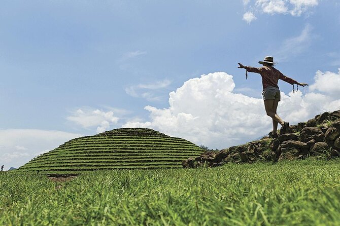 Private Tour One Day of Adventure in the Guachimontones and Tequila Pueblo Mágico - Itinerary Details