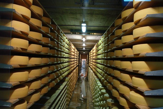 Private Tour to Gruyères, Chocolate & Cheese Factory From Geneva - Tour Duration and Inclusions