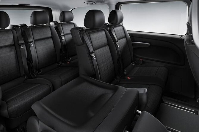 Private Transfer Papeete Urban Area to Tahiti Airport PPT by Van - Additional Information and Requirements