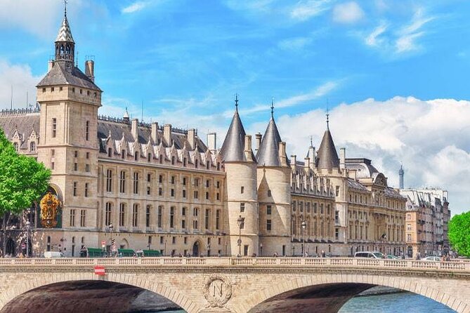 Private Transfer: Versailles to Paris Airport CDG in Luxury Van - Local Time Cut-Off and Contact Information