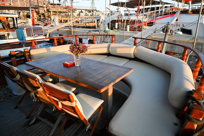 Private VIP Gulet Boat Tour With Lunch in Bodrum For 6 Hour - Boat Location and Start Time