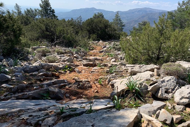 Private Walking Audio-Tour Profitis Ilias Hike by Art and Walk - Meeting and Pickup