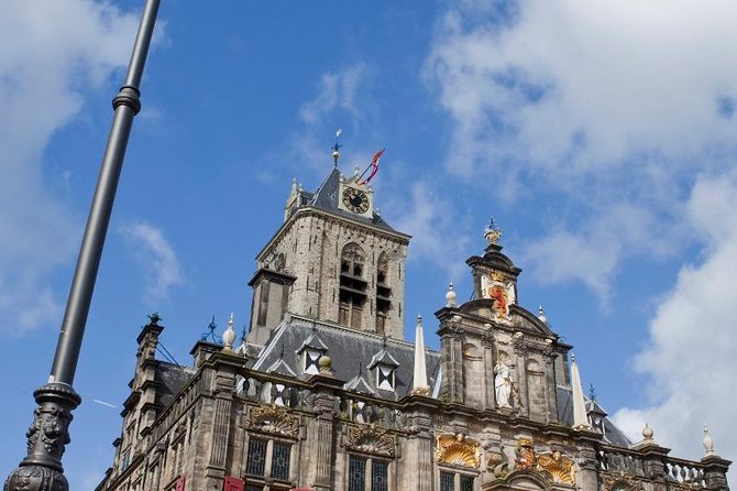 Private Walking Tour: Delfts Royal History and Pottery - Must-Visit Sights in Delfts Old Town
