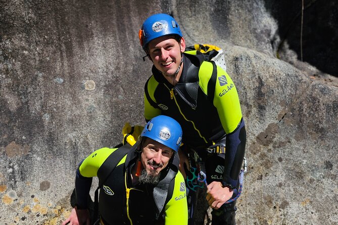 Private Waterfall Rappelling Tour Photo Package! - Meeting and Pickup Information