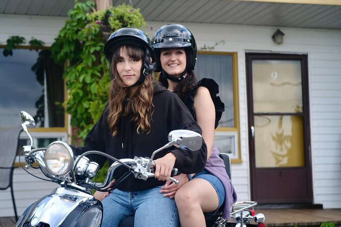 Quebec City : Double Scooter Rental - Ile Dorleans - Preparing for the Adventure