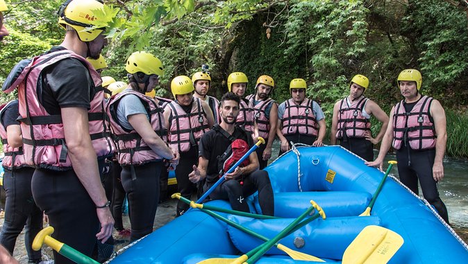 Rafting Lousios River - Learning Rafting Skills on Lousios River