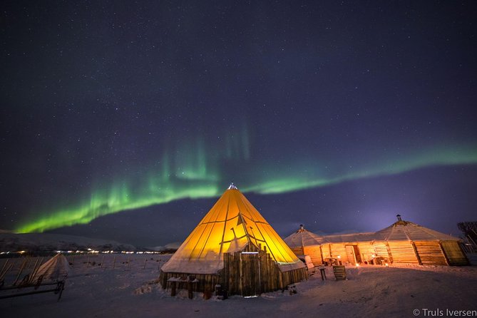 Reindeer Camp Dinner With Chance of Northern Lights in Tromso - Food and Dining