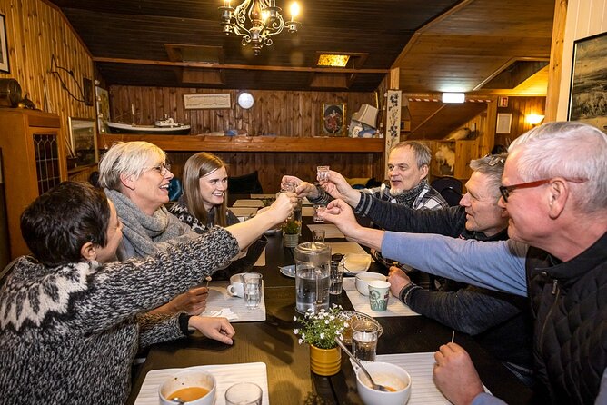 Reykjavik Food Lovers Tour - Icelandic Traditional Food - Small Group Size and Cancellation Policy