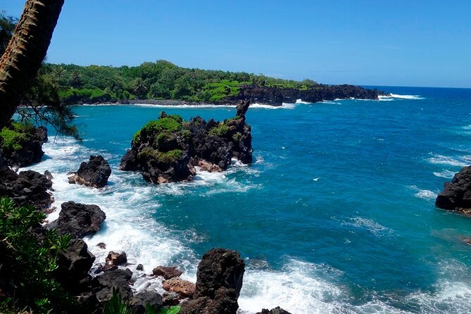 Road to Hana Rainforest, Black Sand Beach, Waterfalls & Lunch - Cancellation Policy and Refunds