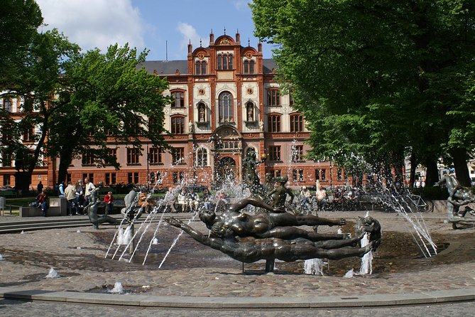 Rostock and Warnemünde Walking Tour for Cruise Ship Passengers - Tour Overview
