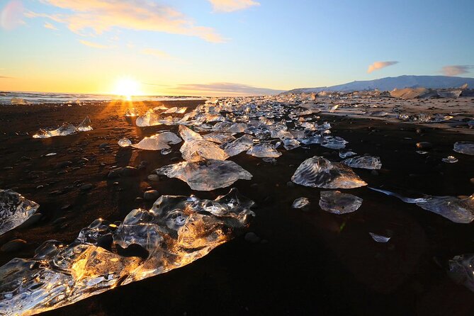 Roundtrip Transfer Jokulsarlon Glacier Lagoon and Hofn Airport - Infant Policy and Traveler Participation