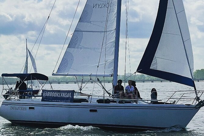 Sailing Tour New York - Inclusions and Services