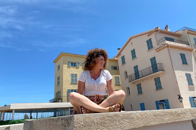 Saint Tropez Guided Tour and Tarte Tropezienne Tasting - Exploring the Historic Streets
