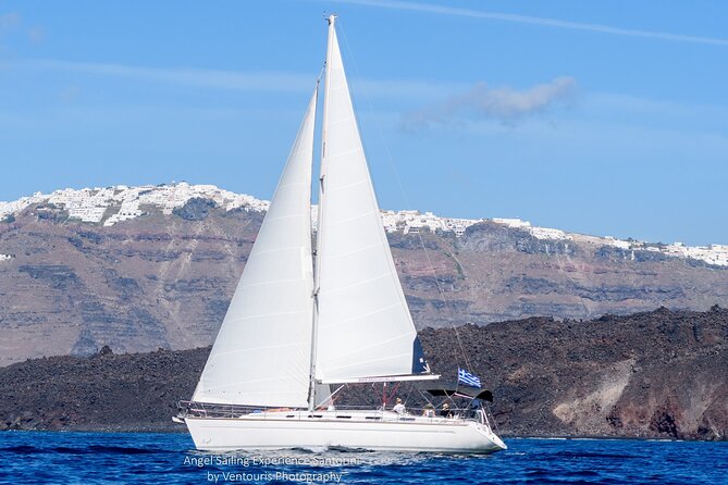 Santorini Private Daytime Sailing Tour With Meal, Drinks &Transfer Included - Access to Traveler Photos
