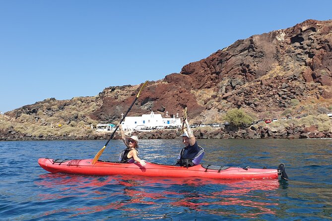 Santorini Sea Kayak - South Discovery, Small Group Incl. Sea Caves and Picnic - End Point and Convenience