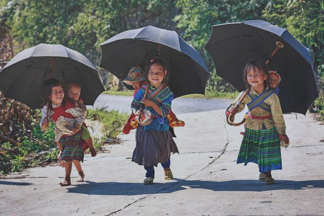 Sapa Easy Trekking Villages 2 Days, 1 Night: Meals, Local Guide, 3 Star Hotels - Meals Included