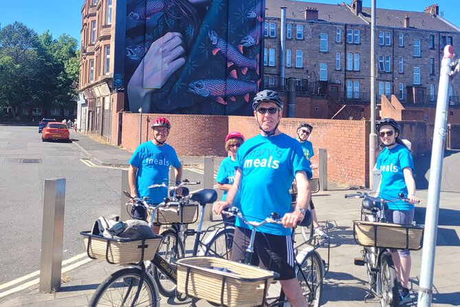 See the Real Glasgow by Bike - Discover the Rich History of Glasgows Landmarks