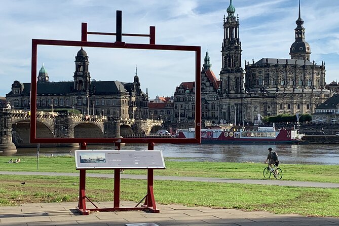 Self-Guided Scavenger Hunt in Dresden With Your Smartphone - Meeting and Pickup