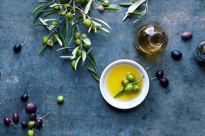 Semi Private Wine and Olive Oil Tour (Transfer & Lunch Incl.) - Traveler Feedback