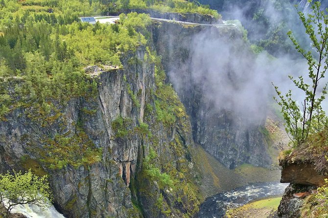 SEVEN WATERFALLS TOUR: Private Roundtrip to the Hardanger Fjord, 12 Hours - Itinerary Highlights