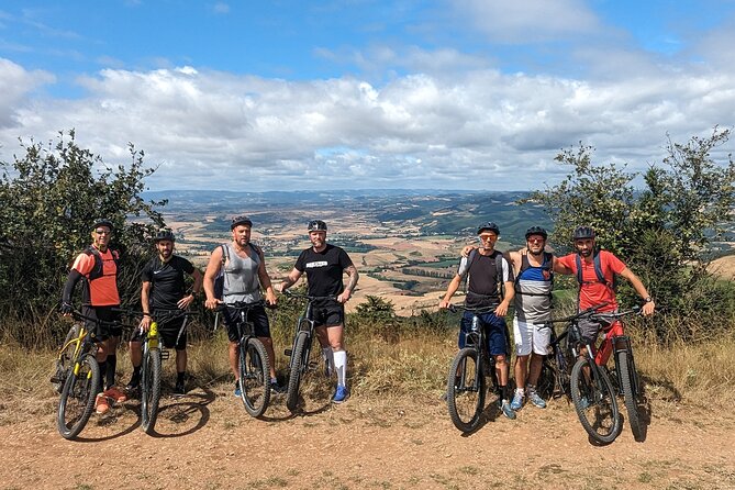 Shared Experience Bike Ride and Tasting of Local Products - Immersive Cultural Experience