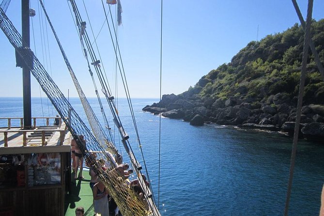Side Full-Day Boat Tour With Lunch and Hotel Transfer - Cancellation Policy