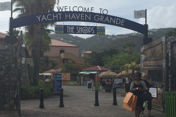 Sights, Scenes, & Shopping Spree - Highlights of St. Thomas Island