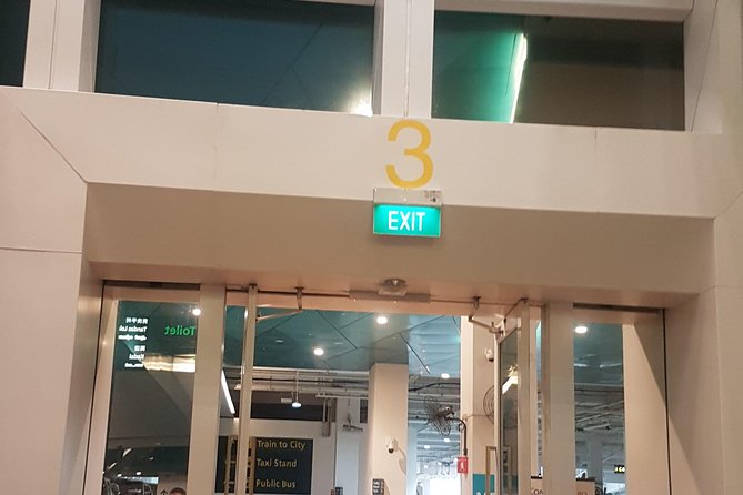 Singapore Arrival on Cruise Transfer to Hotel / Airport - Meeting and Pickup Details
