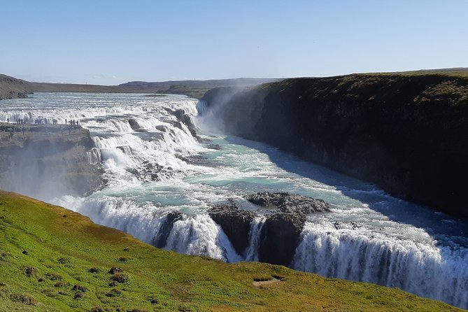 Small-Group Golden Circle and Kerid Volcanic Crater Day Trip From Reykjavik - Tour Experience