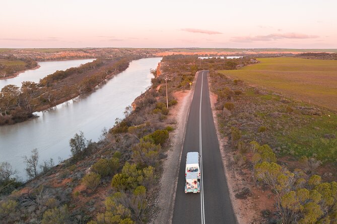 Small-Group River Murray Dark Sky and Sunset Tour With Dinner - Meeting and Pickup