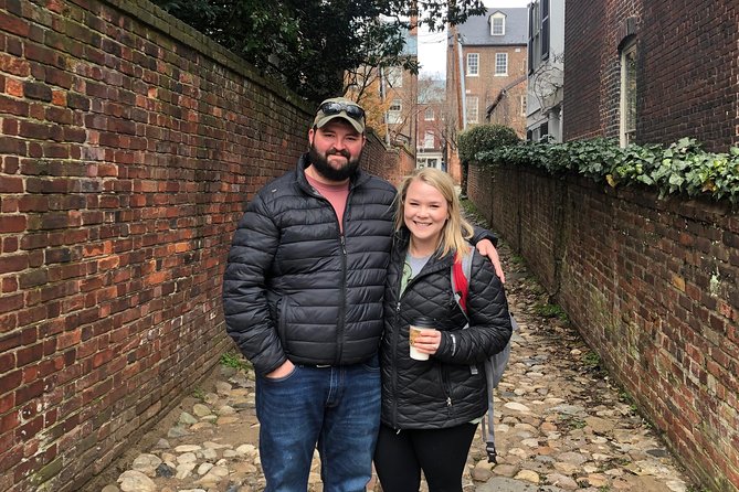 Southern Comfort - Old Town Alexandria Food & History Tour - Insightful City Guides