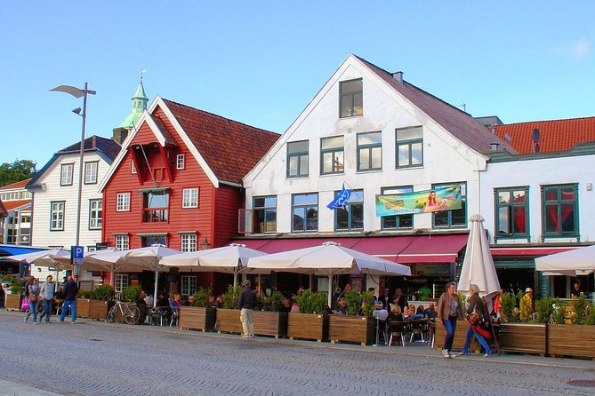Stavanger Private Transfer From Stavanger (Svg) Airport to City Centre - Overview of the Service