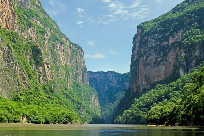 Sumidero Canyon Is Located Near San Cristobal De Las Casas. - Wildlife and Biodiversity