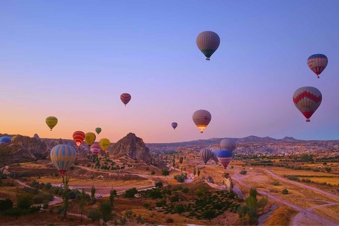 Sunrise Hot-Air Balloon in Magical Cappadocia With Breakfast and Champagne - Reviews
